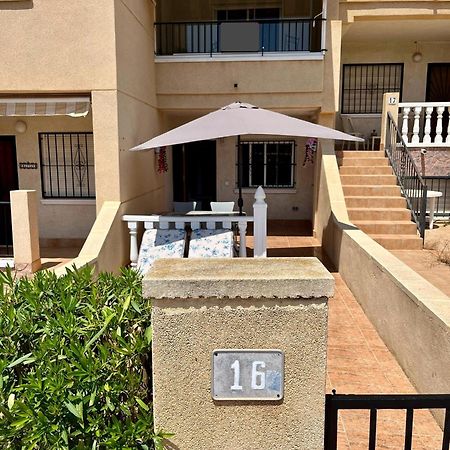 Tranquil Self Catering Golf Course Apartment Аліканте Екстер'єр фото