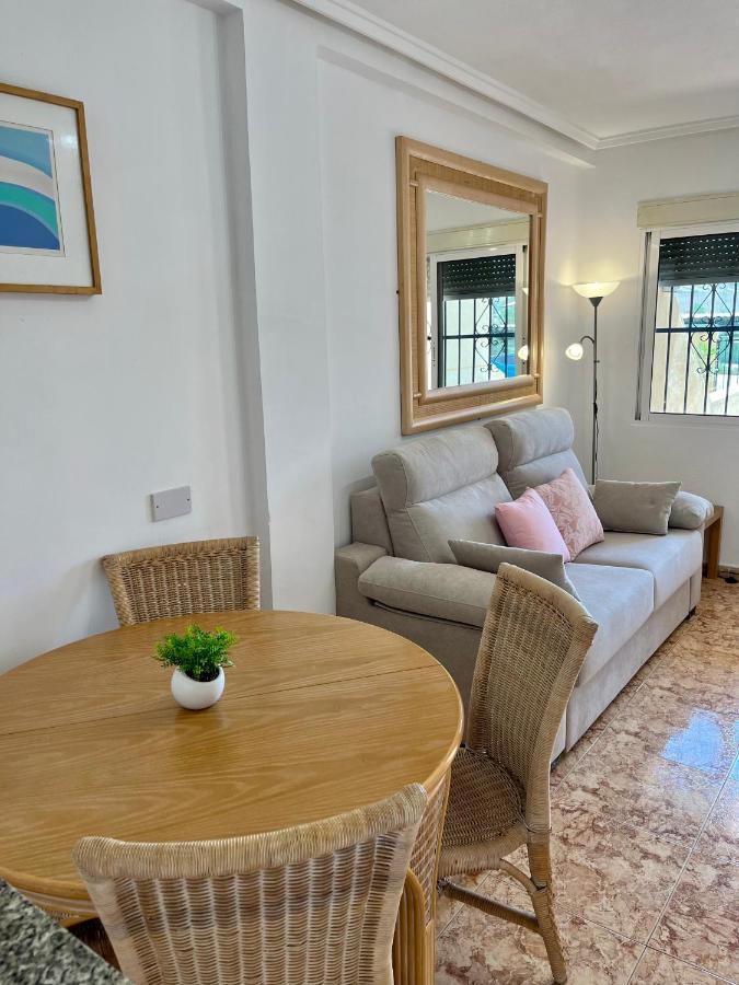 Tranquil Self Catering Golf Course Apartment Аліканте Екстер'єр фото